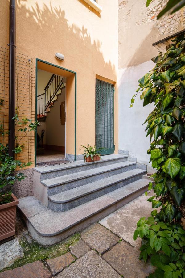Accomodo Mib13 Bivano Navigli Milan Extérieur photo